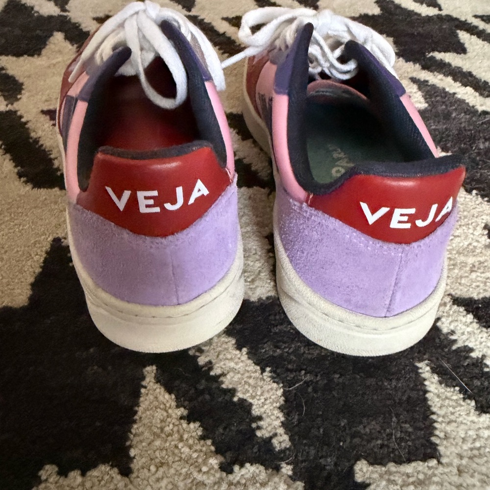 VEJA Lavender Suede Sneakers with Pink and Red Accents